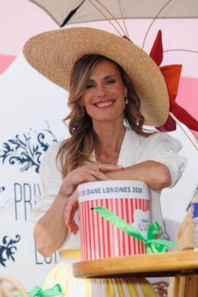 Prix de Diane Longines a lHippodrome de Chantilly Sophie Thalmann Miss France 1998 457315 2026 06 14  Copyright: xSebastienxFremontx xStarfacex STAR_457315_152