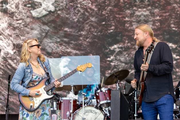 June 14, 2026, Manchester, Tennessee, U.S: SUSAN TEDESCHI and DEREK TRUCKS of Tedeschi Trucks Band during the Bonnaroo Music and Arts Festival in Manchester, Tennessee Manchester U.S  - ZUMAs135 20260614_zap_s135_077 Copyright: xDanielxDeSloverx