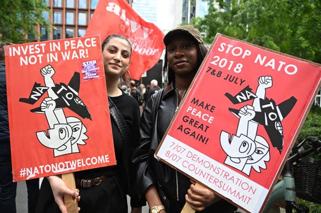 June 14, 2026, Brussels, Belgio, Belgium: European demonstration against rearmament, welfare not warfare, Brussels, June 14, 2026 Brussels Belgium  - ZUMAa289 20260614_zia_a289_005 Copyright: xAleandroxBiagiantix xAgfx