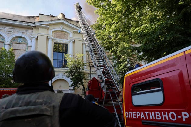 Rescuers use an aerial ladder to extinguish a fire at the Kharkiv Art Museum, caused by a Russian drone strike, Kharkiv, Ukraine, June 14, 2026. The Russian army attacked the northeastern city with drones, injuring five people, including a one-month-old baby. On the afternoon of June 14, Russians struck two districts of Kharkiv with drones. (Photo by Viacheslav Madiievskyi Ukrinform) Russians strike Kharkiv Art Museum with drone  Copyright: xViacheslavxMadiievskyix