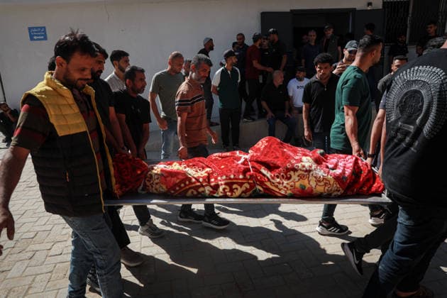 Funeral ceremony held for Palestinians killed in Israeli attacks on Gaza GAZA CITY, GAZA, PALESTINE - JUNE 15: Citizens and relatives of the Palestinians, who died as a result of the Israeli attack on Jabalia Refugee Camp despite the ceasefire, mourn as the bodies are brought to the Al-Shifa Hospital for funeral procedures in Gaza City, Gaza, Palestine on June 15, 2026. Abdalhkem Abu Riash Anadolu Gaza City Gaza. Editorial use only. Please get in touch for any other usage.  Copyright: x2026xAnadoluxAbdalhkemxAbuxRiashx