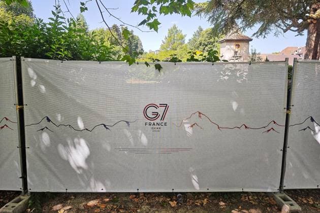 Évian-les-Bains, Frankreich, 15.06.2026: G7-Gipfel: Rund um den Tagungsort, das Resort Hotel Royal, ist eine Sicherheitsabsperrung gezogen *** Évian les Bains, France, 15 06 2026 G7 Summit A security cordon has been erected around the conference venue, the Resort Hotel Royal Copyright: xdtsxNachrichtenagenturx dts_122995