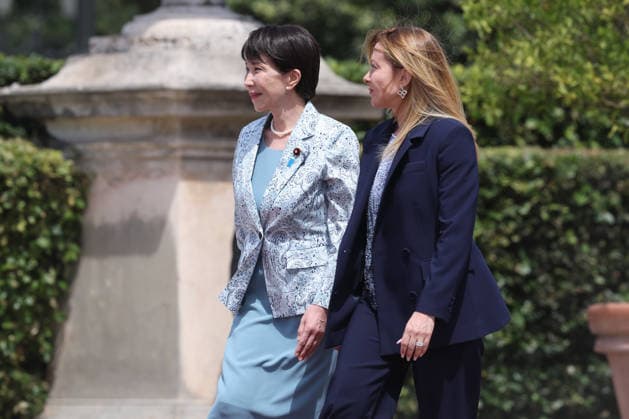 IPA85712715 - Rome, Italy June 15, 2026: At Villa Pamphilj, Prime Minister Giorgia Meloni meets with Japanese Prime Minister Sanae Takaichi. The meeting reaffirms the strength of bilateral relations and the shared commitment to strengthening cooperation and friendship between Italy and Japan in key areas of strategic interest.  Copyright: xmarcoxiacobuccix xmarcoxiacobuccix 85712715
