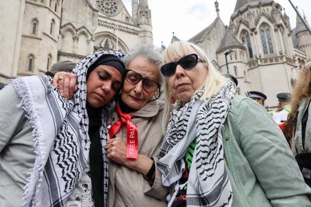 June 15, 2026, London, London, UK: London, UK. People react outside the Royal Courts of Justice in central London as they listen to court proceedings after the Court of Appeal ruled that the government s proscription of Palestine Action as a terrorist organisation is lawful, upholding the ban following a legal challenge. London UK  - ZUMAl94_ 20260615_zaf_l94_035 Copyright: xDinendraxHariax