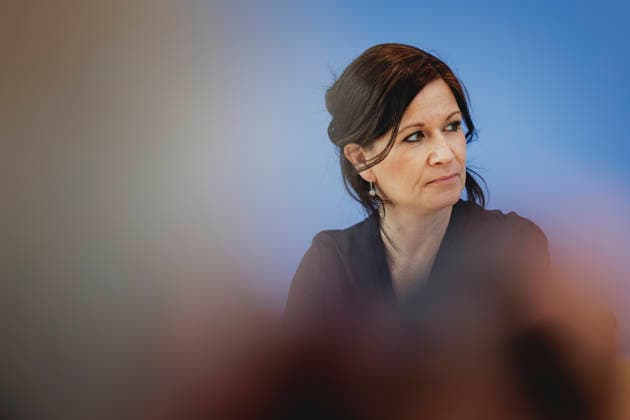 Katharina Guenther-Wuensch, Senatorin fuer Bildung, Jugend und Familie des Landes Berlin, aufgenommen im Rahmen der Pressekonferenz zur Veroeffentlichung des Berichts Bildung in Deutschland 2026 in Berlin, 15.06.2026. Berlin Deutschland *** Katharina Guenther Wuensch, Senator for Education, Youth and Family of the State of Berlin, at the press conference for the publication of the Education in Germany 2026 report in Berlin, 15 06 2026 Berlin Germany Copyright: xFlorianxGaertnerx