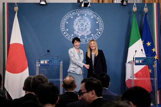 Official Visit of Japanese Prime Minister Sanae Takaichi to Italy Italian Prime Minister Giorgia Meloni meets with Japanese Prime Minister Sanae Takaichi during her official visit to Italy. The bilateral meeting focuses on strengthening cooperation between Italy and Japan on key political, economic, and international issues. Rome, June 15, 2026. Rome Italy Copyright: xAndreaxCalandrax