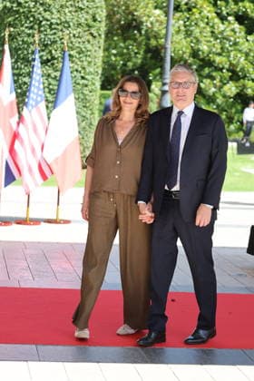 British Prime Minister Keir Starmer and his wife Victoria Starmer are greeted by Thomas Drew, the British Ambassador, upon their arrival in Evian ahead of the G7 Summit on June 15, 2026. On this occasion, heads of state and government will coordinate their response to international crises, including Russia’s war of aggression against Ukraine and the conflict in the Near and Middle East. They will discuss major global imbalances, which fuel geopolitical, trade, and financial tensions. They will also examine the conditions for sustainable and shared economic growth, the renewal of international partnerships, and the strengthening of economic security, including the diversification of supply chains for critical minerals Jacovides Bestimage Br  Copyright: xDOMINIQUExJACOVIDESx xBESTIMAGExDOMINIQUExJACOVIDESx xBESTIMAGEx