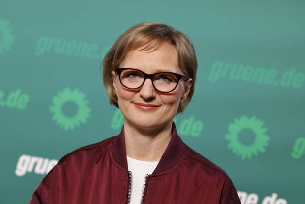Deutschland, Berlin, Pressekonferenz mit Franziska Brantner, Bundesvorsitzende von BÜNDNIS 90 DIE GRÜNEN *** Germany, Berlin, Press conference with Franziska Brantner, Federal Chair of BÜNDNIS 90 The Greens ,detected_source_language