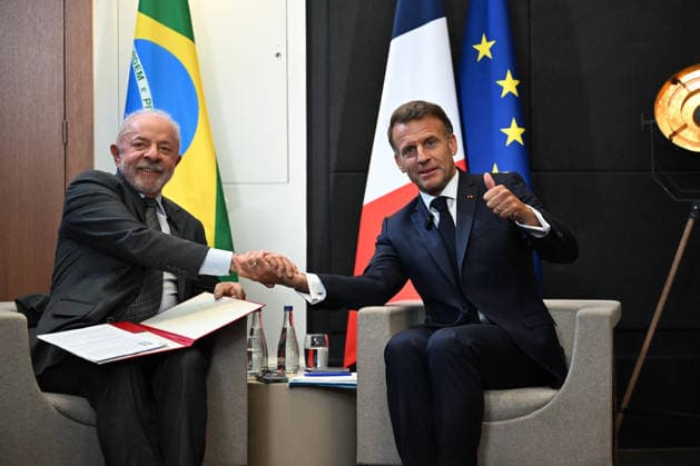 President Lula Meets President Macron At G7 Summit - France Brazilian President Luiz Inacio Lula da Silva meets French President Emmanuel Macron during the G7 summit in Evian-les-Bains, France on June 15, 2026. Photo by Jeanne Accorsini Pool ABACAPRESS.COM EVIAN France  Copyright: xAccorsinixJeanne Pool ABACAx