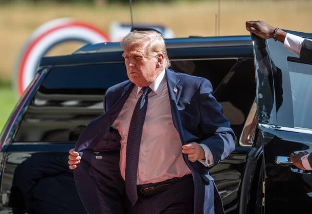 Évian-les-Bains, Frankreich, 15.06.2026: Hotel Royal: G7-Gipfel: Donald Trump (Foto: Michael Kappeler, Pool) *** Évian-les-Bains, France, June 15, 2026 Hotel Royal G7 Summit Donald Trump Photo by Michael Kappeler, Pool,detected_source_language Copyright: xMichaelxKappeler,xPool dtsxNachrichtenagenturx dts_123096