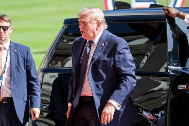 U.S. President Donald Trump arrives at the Hotel Royal, Evian Resort, for the G7 Leaders Summit in Évian-les-Bains, France, on June 15, 2026 Dominique Jacovides Bestimage U.S. President Donald Trump arrives for the G7 Leaders Summit at the Hotel Royal, Evian Resort in Evian-les-Bains, France, on June 15, 2026 Evian-les-Bains France,detected_source_language  Copyright: xDOMINIQUExJACOVIDESx xBESTIMAGExDOMINIQUExJACOVIDESx xBESTIMAGEx
