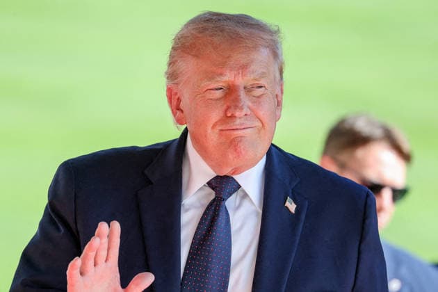 U.S. President Donald Trump arrives at the Hotel Royal, Evian Resort, for the G7 Leaders Summit in Évian-les-Bains, France, on June 15, 2026 Dominique Jacovides Bestimage U.S. President Donald Trump arrives for the G7 Leaders Summit at the Hotel Royal, Evian Resort in Evian-les-Bains, France, on June 15, 2026 Evian-les-Bains France,detected_source_language  Copyright: xDOMINIQUExJACOVIDESx xBESTIMAGExDOMINIQUExJACOVIDESx xBESTIMAGEx