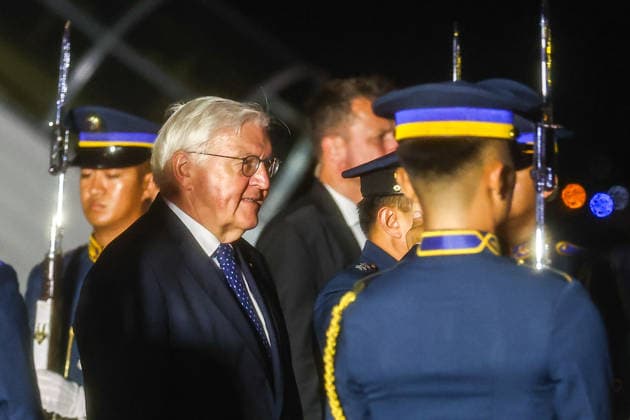 Frank-Walter Steinmeier arrives in Philippines on state visit PASAY CITY, PHILIPPINES - JUNE 15: Germany s President Frank-Walter Steinmeier inspects the honor guards, as he arrives in the country on a two-day state visit, at an airbase in Pasay City, Metro Manila, Philippines, on June 15, 2026. As the first president of the European country to visit the Southeast Asian nation since 1963, Frank-Walter Steinmeier is expected to meet with Philippine President Ferdinand Bongbong Romualdez Marcos Jr. to discuss issues regarding defense and maritime cooperation in the Indo-Pacific region, trade and investment, climate change, renewable energy, as well as ASEAN developments and opportunities, according to the Presidential Communications Office.  Copyright: x2026xAnadoluxDanielxCengx