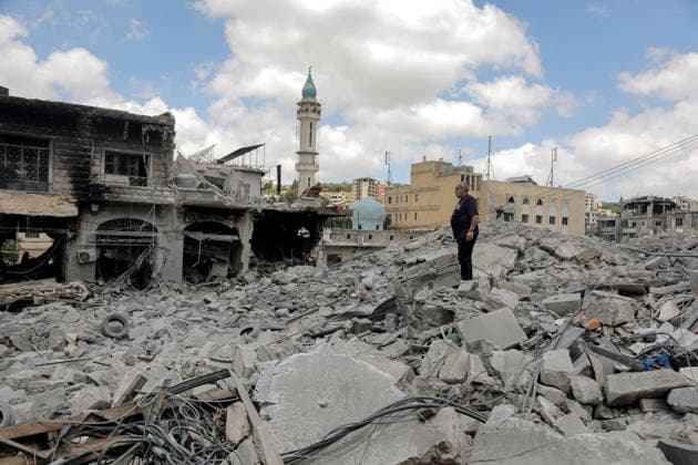 June 15, 2026, Nabatieh, Nabatieh, Lebanon: A Lebanese looks at his demolished shop as he returns to the southern Lebanese city of Nabatieh.. Scores of families started to return to their villages following the announcement of an initial ceasefire agreement between the United States and Iran. Nabatieh Lebanon  - ZUMAn313 20260615_zip_n313_005 Copyright: xMarwanxNaamanix