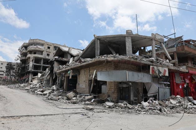 Lebanese residents return to the rubble of their homes in Nabatieh NABATIEH, LEBANON - JUNE 15: A view of the destruction as Lebanese residents return to their homes following the agreement reached between the U.S. and Iran in Nabatieh, Lebanon on June 15, 2026. Houssam Shbaro Anadolu Nabatieh Lebanon. Editorial use only. Please get in touch for any other usage.  Copyright: x2026xAnadoluxHoussamxShbarox