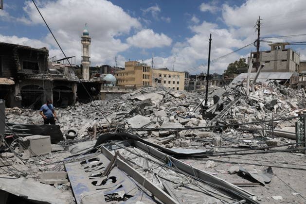 Lebanese residents return to the rubble of their homes in Nabatieh NABATIEH, LEBANON - JUNE 15: A view of the destruction as Lebanese residents return to their homes following the agreement reached between the U.S. and Iran in Nabatieh, Lebanon on June 15, 2026. Houssam Shbaro Anadolu Nabatieh Lebanon. Editorial use only. Please get in touch for any other usage.  Copyright: x2026xAnadoluxHoussamxShbarox