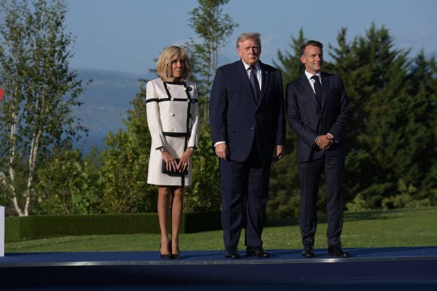 RECORD DATE NOT STATED G7 Summit - Welcoming Ceremony By President Macron And Wife U.S. President Donald Trump at the official welcoming ceremony hosted by French President Emmanuel Macron and his wife First Lady of France, Brigitte Macron during G7 Summit at the Hotel Royal in Evian-les-Bains, France on June 15, 2026. A G7 summit is set to take place June 15 to 17 in the French town of Evian-les-Bains near Switzerland and it will be attended by country leaders as well as the EU s foreign policy chief and ministers from Brazil, Canada, the United Arab Emirates and Turkey. Photo by Ammar Abd Rabbo ABACAPRESS.COM Evian-les-Bains France  Copyright: xAbdxRabboxAmmar ABACAx