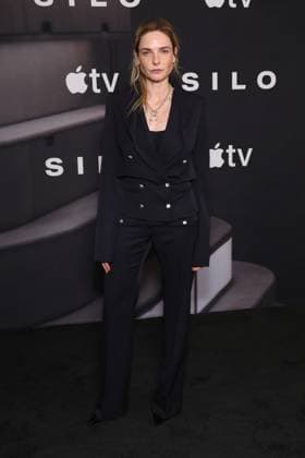 LOS ANGELES, CALIFORNIA - JUNE 15: Rebecca Ferguson attends Apple TV+ s Silo Season 3 Photo Call at Four Seasons Hotel Los Angeles at Beverly Hills on June 15, 2026 in Los Angeles, California. Credit: USA - ZUMAa123 20260615_zaa_a123_036 Copyright: xAdMediax