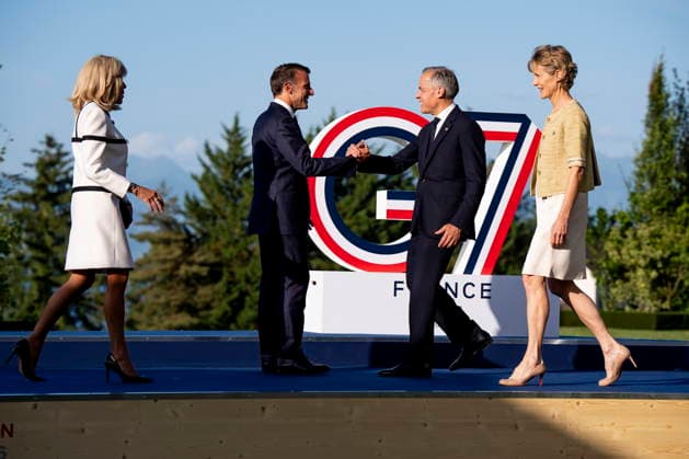 June 15, 2026, Evian-Les-Bains, France: Prime Minister Mark Carney, right, is greeted by Emmanuel Macron, President of France, during the G7 summit in Evian-les-Bains, France on Monday, June 15, 2026. Evian-Les-Bains France  - ZUMAc35_ 20260615_zaf_c35_050 Copyright: xChristopherxKatsarovx