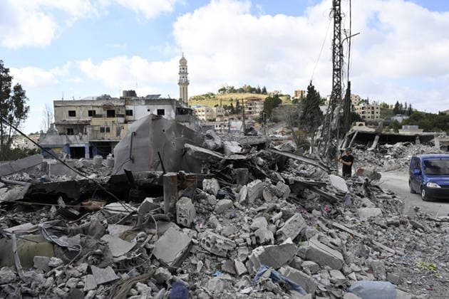 Lebanese residents return to the rubble of their homes in Nabatieh NABATIEH, LEBANON - JUNE 15: A view of the destruction as Lebanese residents return to their homes following the agreement reached between the U.S. and Iran in Froun district of Nabatieh, Lebanon on June 15, 2026. Houssam Shbaro Anadolu Nabatieh Lebanon. Editorial use only. Please get in touch for any other usage.  Copyright: x2026xAnadoluxHoussamxShbarox