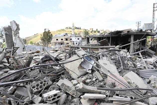 Lebanese residents return to the rubble of their homes in Nabatieh NABATIEH, LEBANON - JUNE 15: A view of the destruction as Lebanese residents return to their homes following the agreement reached between the U.S. and Iran in Froun district of Nabatieh, Lebanon on June 15, 2026. Houssam Shbaro Anadolu Nabatieh Lebanon. Editorial use only. Please get in touch for any other usage.  Copyright: x2026xAnadoluxHoussamxShbarox