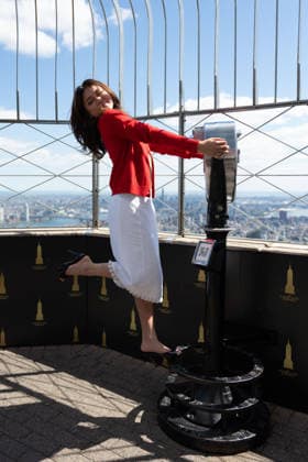 Momona Tamada visit Empire State Building Momona Tamada visits the Empire State Building ahead of the premiere of Season 2 of the Netflix series Avatar: The Last Airbender, scheduled for June 25, in New York City, United States, on Monday, June 15, 2026. NEW YORK NEW YORK UNITED OF AMERICA Copyright: xVANESSAxCARVALHOx