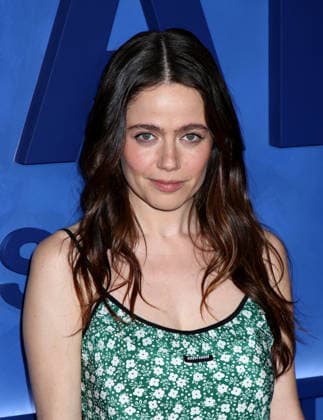 FX s The Bear Final Family Meal Event Molly Gordon attending FX s The Bear Final Family Meal Event held at Nine Orchard on June 15, 2026 in New York City, NY New York City Nine Orchard NY USA Copyright: xStevenxBergman AFF-USA.COMx