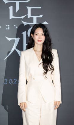 Shin Min-Ah, June 15, 2026 : Cast member Shin Min-Ah at a press conference for the new movie The Eyes in Seoul, South Korea. The Korean thriller film will hit local screens on June 24.  aflo_334570275