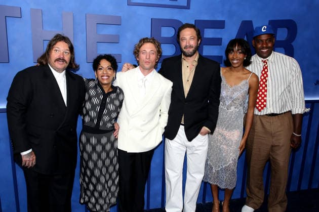 FX s The Bear Final Family Meal Event Matty Matheson, Liza Colon-Zayas, Jeremy Allen White, Ebon Moss-Bachrach, Ayo Edebiri and Lionel Boyce attending FX s The Bear Final Family Meal Event held at Nine Orchard on June 15, 2026 in New York City, NY New York City Nine Orchard NY USA Copyright: xStevenxBergman AFF-USA.COMx
