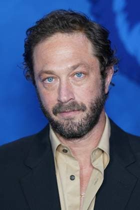 Ebon Moss-Bachrach at arrivals for THE BEAR Final Family Meal Event, Nine Orchard, New York, NY, June 15, 2026. Photo By: Kristin Callahan Everett Collection THE BEAR Final Family Meal Event PUBLICATIONXNOTxINxCANxCHNxFRAxITAxJPNxNORxPOLxRUSxESPxUKxUSA