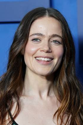 Molly Gordon at arrivals for THE BEAR Final Family Meal Event, Nine Orchard, New York, NY, June 15, 2026. Photo By: Kristin Callahan Everett Collection THE BEAR Final Family Meal Event PUBLICATIONXNOTxINxCANxCHNxFRAxITAxJPNxNORxPOLxRUSxESPxUKxUSA