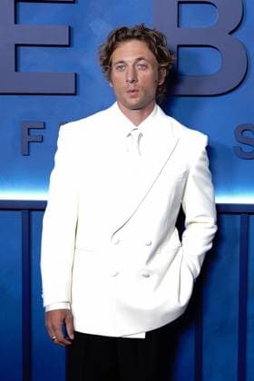 Jeremy Allen White at arrivals for THE BEAR Final Family Meal Event, Nine Orchard, New York, NY, June 15, 2026. Photo By: Kristin Callahan Everett Collection THE BEAR Final Family Meal Event PUBLICATIONXNOTxINxCANxCHNxFRAxITAxJPNxNORxPOLxRUSxESPxUKxUSA