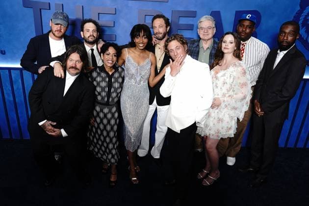Paulie James, Matty Matheson, Ricky Staffieri, Liza Colón-Zayas, Ayo Edebiri, Ebon Moss-Bachrach, Jeremy Allen White, Oliver Platt, Sarah Ramos, Lionel Boyce, Corey Hendrix at arrivals for THE BEAR Final Family Meal Event, Nine Orchard, New York, NY, June 15, 2026. Photo By: Kristin Callahan Everett Collection THE BEAR Final Family Meal Event PUBLICATIONXNOTxINxCANxCHNxFRAxITAxJPNxNORxPOLxRUSxESPxUKxUSA