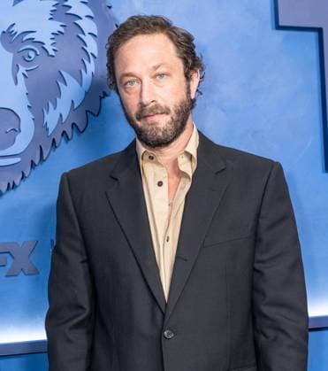 June 15, 2026, Bronx, New York, USA: Ebon Moss-Bachrach attends premiere of FX s The Bear Final Family Meal Event at Nine Orchard in New York, NY on June 15, 2026. Bronx USA - ZUMAr339 20260615_znp_r339_020 Copyright: xLevxRadinx