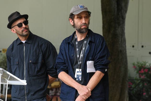 JR s trompe-l oeil Installation La Caverne Opening - Paris JR and Thomas Bangalter attend the opening of the trompe-l oeil installation La Caverne on the Pont-Neuf bridge in Paris, France on June 16, 2026. Photo by Lionel Urman ABACAPRESS.COM Paris France  Copyright: xUrmanxLionel ABACAx