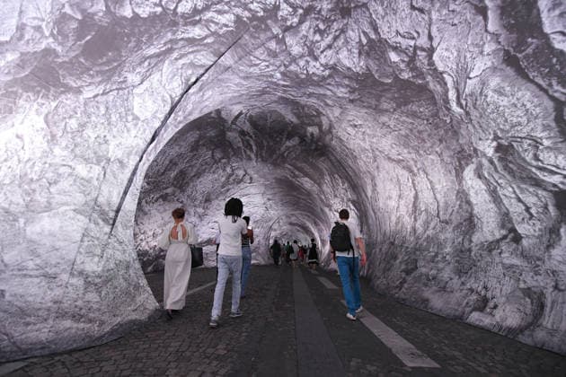 JR s trompe-l oeil Installation La Caverne Opening - Paris Opening of his trompe-l oeil installation La Caverne on the Pont-Neuf bridge in Paris, France on June 15, 2026. Photo by Lionel Urman ABACAPRESS.COM Paris France  Copyright: xUrmanxLionel ABACAx