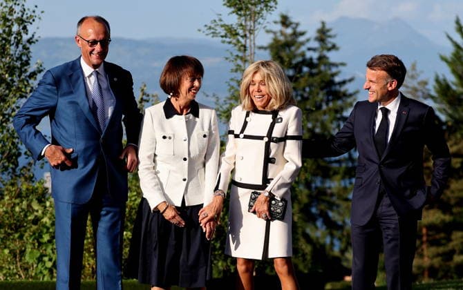 President Emmanuel Macron, his wife Brigitte Macron, German Chancellor Friedrich Merz, and his wife Charlotte Merz Arrival of thestate and government for a working dinner Responding together to major international challenges on the sidelines of the G7 summit in Évian-les-Bains on June 15, 2026, Évian, France,detected_source_language  Copyright: xDOMINIQUExJACOVIDESx xBESTIMAGExDOMINIQUExJACOVIDESx xBESTIMAGEx