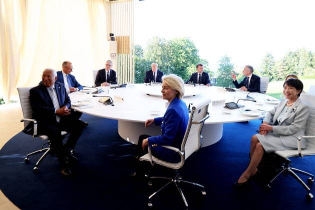 António Costa, President of the European Council; Friedrich Merz, Chancellor of Germany; Keir Starmer, Prime Minister of the United Kingdom; U.S. President Donald Trump, President Emmanuel Macron, Mark Carney, Prime Minister of Canada, Giorgia Meloni, Prime Minister of Italy, Sanae Takaichi, Prime Minister of Japan Arrival ofstate and government for a working dinner Responding together to major international challenges on the sidelines of the G7 summit in Évian-les-Bains on June 15, 2026 Dominique Jacovides Bestimage Arrival of the G7 heads of state and government for a working dinner Responding together to major international challenges on the sidelines of the G7 summit in Évian-les-Bains on June 15, 2026, Évian, France,detected_source_la  Copyright: xDOMINIQUExJACOVIDESx xBESTIMAGExDOMINIQUExJACOVIDESx xBESTIMAGEx