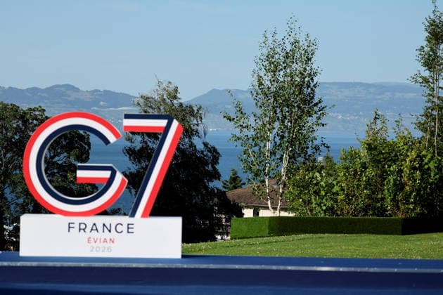 Illustration of the G7 Evian logo  Copyright: xDOMINIQUExJACOVIDESx xBESTIMAGExDOMINIQUExJACOVIDESx xBESTIMAGEx