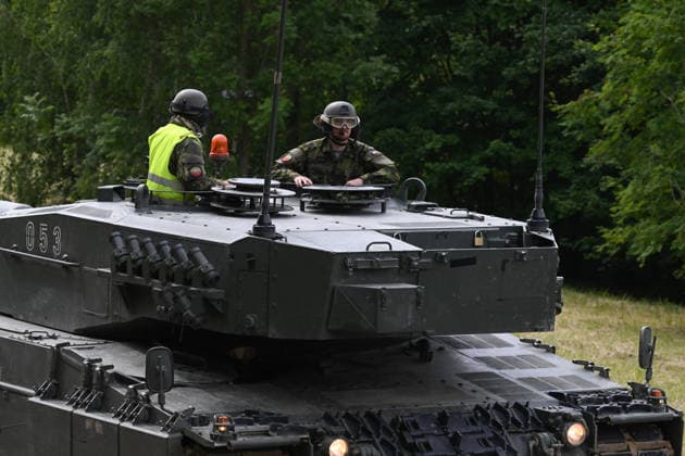 The first military exercise involving the movement of nine Leopard 2A4 tanks and one recovery vehicle along the D35 motorway from the base in Praslavice toward the Velky Ujezd exit took place in Olomouc Region, Czech Republic, on June 16, 2026. (CTKxPhoto LudekxPerina) CTKPhotoP2026061603237  CTKPhotoP2026061603237