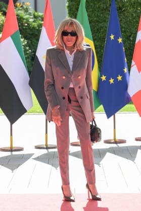 G7 Summit - Brigitte Macron Brigitte Macron leaves the Hotel Royal during the G7 summit, in Evian, eastern France, on June 16, 2026. A G7 summit is set to take place June 15 to 17 in the French town of Evian-les-Bains near Switzerland and it will be attended by country leaders as well as the EU s foreign policy chief and ministers from Brazil, Canada, the United Arab Emirates and Turkey. Photo by Ammar Abd Rabbo ABACAPRESS.COM Evian France  Copyright: xAbdxRabboxAmmar ABACAx