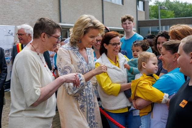 managing director of the Zeepreventorium Ann Tanghe, West-Flanders province governor Carl Decaluwe and Queen Mathilde of Belgium pictured during a royal visit to the Zeepreventorium in De Haan, Tuesday 16 June 2026. The paediatric rehabilitation centre is specialised in supporting children and young people with chronic conditions such as cystic fibrosis and obesity and celebrates its 100th anniversary.  KURTxDESPLENTER 177847491