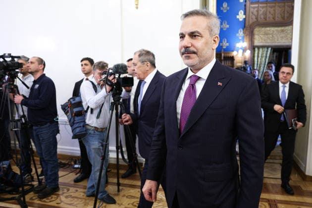 RUSSIA, MOSCOW - JUNE 16, 2026: Hakan Fidan (front), Foreign Minister of Turkey, arrives for a meeting with Russia s Foreign Minister Sergei Lavrov at the Reception House of the Foreign Ministry. Alexander Shcherbak TASS  93890490