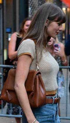 Taylor Swift Departs Electric Lady Studios in Greenwich Village American singer-songwriter Taylor Swift walks out of Electric Lady Studios in Greenwich Village in New York, New York on Tuesday, June 16, 2026. Photo by Kyle Mazza CNP ABACAPRESS.COM New York New York United States  Copyright: xCNP ABACAx