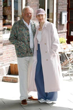Film, Risoto bruale Fototermin in Hamburg Axel Milberg und Maren Eggert beim Fototermin am Set vom NDR-Film Risotto brutale (AT) in der Oberhafen-Kantine. Hambnrg, 16.06.2026 *** Axel Milberg and Maren Eggert at a photo shoot on the set of the NDR film Risotto brutale at the Oberhafen Kantine in Hamburg, June 16, 2026,detected_source_language Foto:xC.xTamckex xFuturexImagex risotto_6605