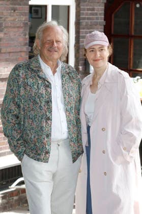 Film, Risoto bruale Fototermin in Hamburg Axel Milberg und Maren Eggert beim Fototermin am Set vom NDR-Film Risotto brutale (AT) in der Oberhafen-Kantine. Hambnrg, 16.06.2026 *** Axel Milberg and Maren Eggert at a photo shoot on the set of the NDR film Risotto brutale at the Oberhafen Kantine in Hamburg, June 16, 2026,detected_source_language Foto:xC.xTamckex xFuturexImagex risotto_6607