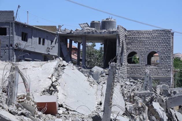 Aftermath of Israeli attacks visible in Lebanon s Sahmar following U.S.-Iran deal BEKAA VALLEY, LEBANON - JUNE 16: A view of destruction caused by an Israeli strike in the town of Sahmar in Lebanon s Bekaa Valley on June 16, 2026. Damage to buildings is seen following the agreement reached between the United States and Iran. Ramiz Dallah Anadolu Sahmar Lebanon. Editorial use only. Please get in touch for any other usage.  Copyright: x2026xAnadoluxRamizxDallahx