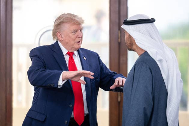 U.S. President Donald Trump greets UAE President Sheikh Mohamed bin Zayed al Nahyan (MBZ) during a working lunch as part of the G7 summit in Evian, eastern France, on June 16, 2026. A G7 summit is scheduled to take place June 15–17 in the French town of Évian-les-Bains near Switzerland, and it will be attended by national leaders as well as the EU’s foreign policy chief and ministers from Brazil, Canada, the United Arab Emirates, and Turkey. Ammar Abd Rabbo Pool Bestimage Évian-les-Bains, France,detected_source_language  Copyright: xAmmarxAbdxRabbo Pool BestimagexAmmarxAbdxRabbo Pool Bestimagex