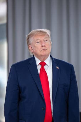 G7 Summit - Work Lunch US President Donald Trump attends a work lunch as part of the G7 summit, in Evian, eastern France, on June 16, 2026. A G7 summit is set to take place June 15 to 17 in the French town of Evian-les-Bains near Switzerland and it will be attended by country leaders as well as the EU s foreign policy chief and ministers from Brazil, Canada, the United Arab Emirates and Turkey. Photo by Ammar Abd Rabbo ABACAPRESS.COM Evian France  Copyright: xAbdxRabboxAmmar ABACAx