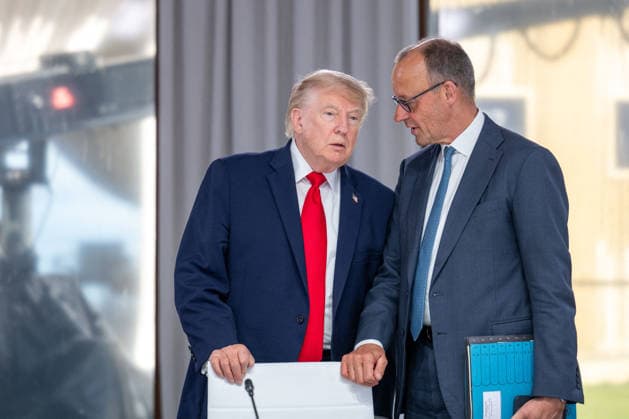 G7 Summit - Work Lunch US President Donald Trump (L) and Germany’s Chancellor Friedrich Merz during a work lunch as part of the G7 summit, in Evian, eastern France, on June 16, 2026. A G7 summit is set to take place June 15 to 17 in the French town of Evian-les-Bains near Switzerland and it will be attended by country leaders as well as the EU s foreign policy chief and ministers from Brazil, Canada, the United Arab Emirates and Turkey. Photo by Ammar Abd Rabbo ABACAPRESS.COM Evian France  Copyright: xAbdxRabboxAmmar ABACAx